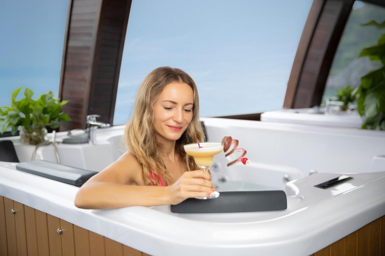 La Regina Legend Cruise Hotel Hạ Long Ngoại thất bức ảnh